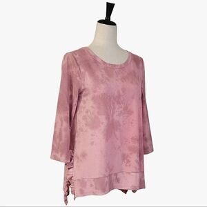 Cupio Pink Tie-Dye Crewneck Side Ruffle Detail 3/4 Sleeve Top Size S